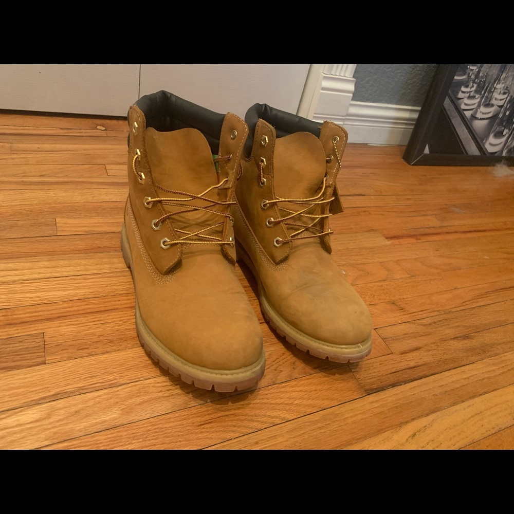 Timberland boots - tan - great condition